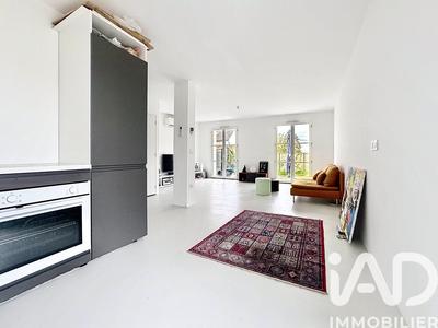 Maison - 77 m² - 4 pièces