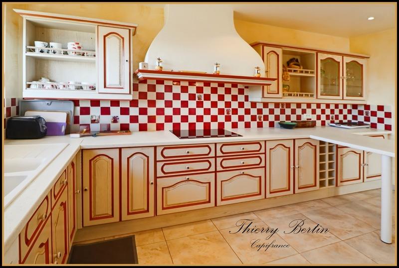 Appartement - 243 m² - 9 pièces