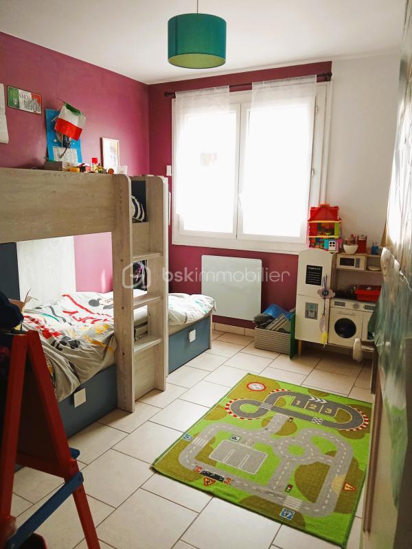 Appartement - 65 m² - 4 pièces