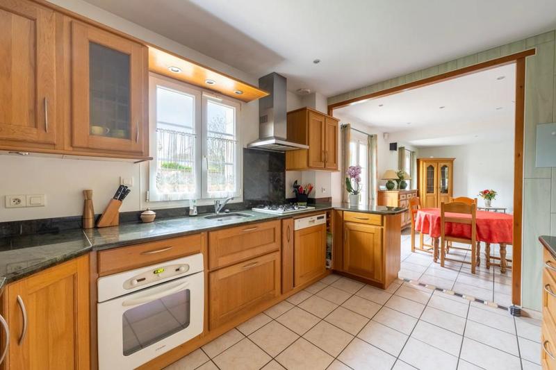 Maison - 123 m² - 6 pièces