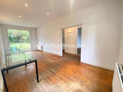 Maison - 350 m² - 4 pièces