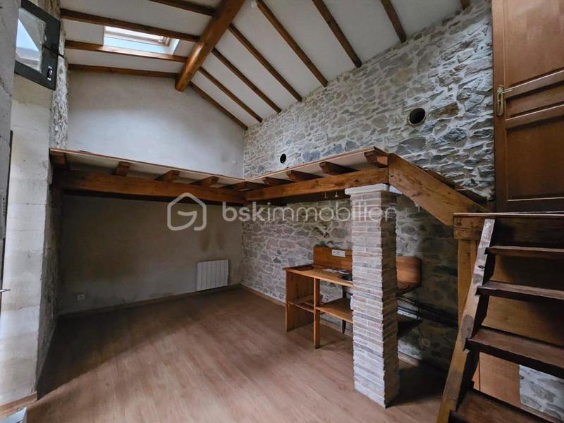 Maison - 182 m² - 6 pièces