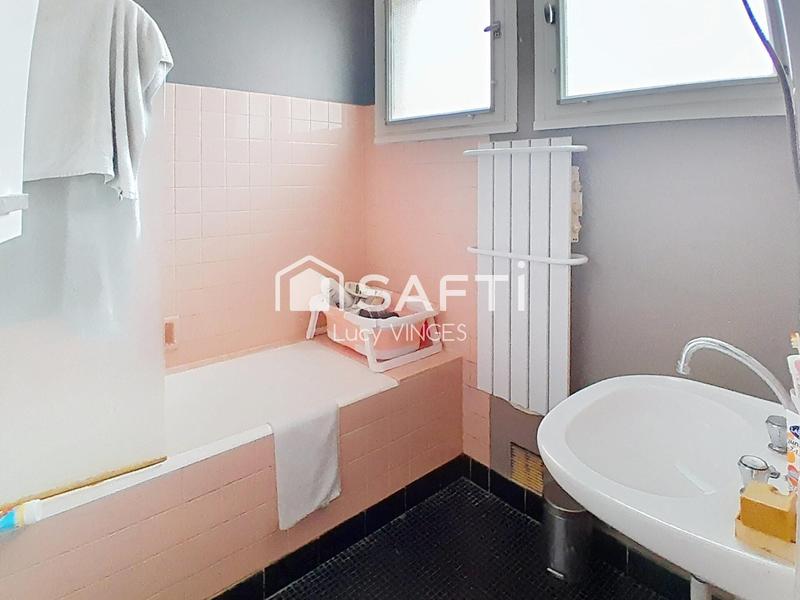 Maison - 110 m² - 5 pièces