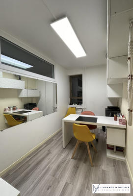 Bureau - 48 m² - 3 pièces