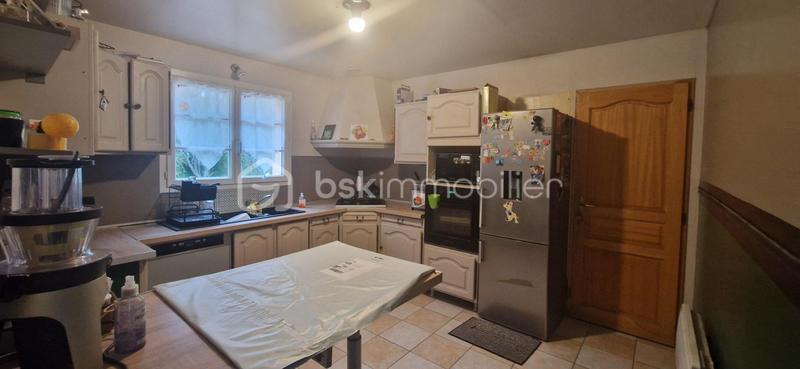 Maison traditionnelle - 142 m² - 7 pièces