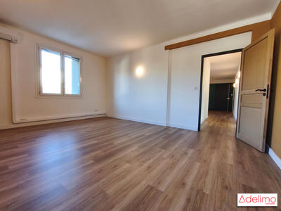 Appartement - 116 m² - 5 pièces