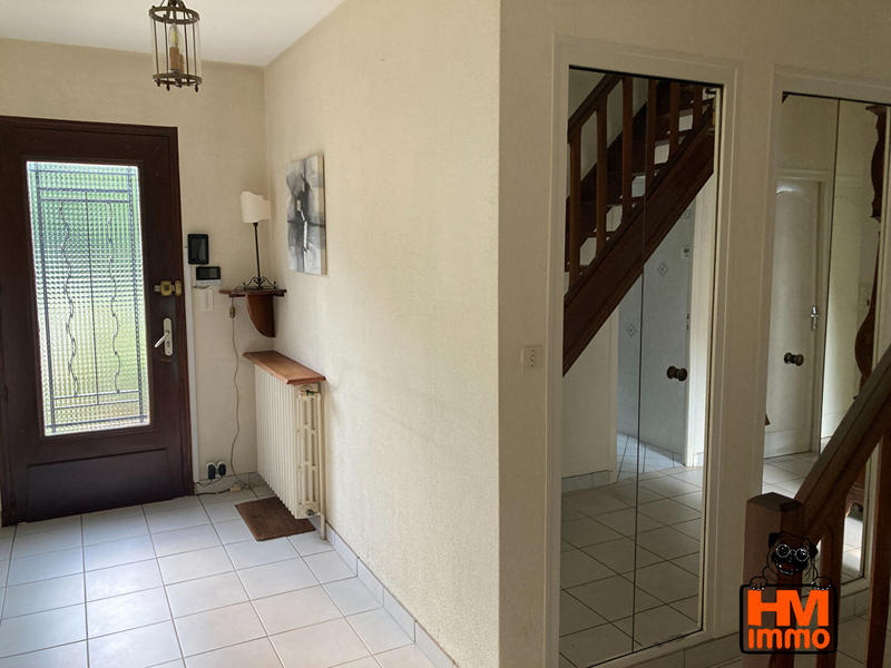 Maison - 147 m² - 8 pièces