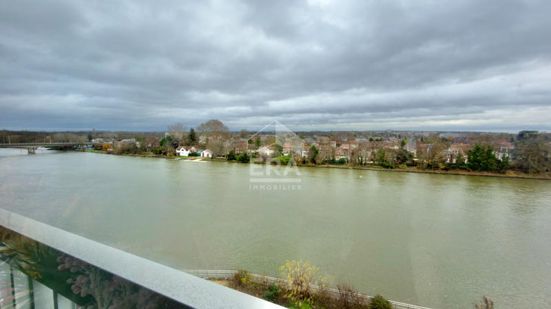 Appartement - 86 m² - 4 pièces