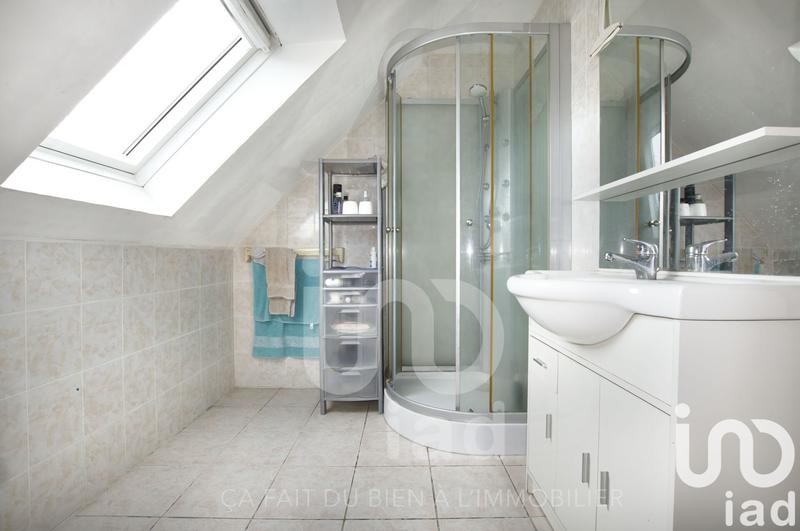 Maison - 105 m² - 6 pièces