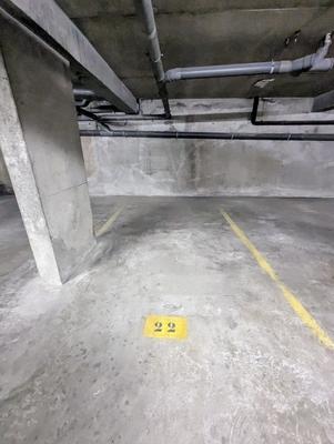 Parking / Garage - 12 m²