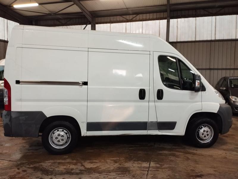Peugeot Boxer 330 2.2hdi 110 Ste Pk Cd Clim L1h2