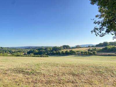 Propriété - 217 m² - 10 pièces