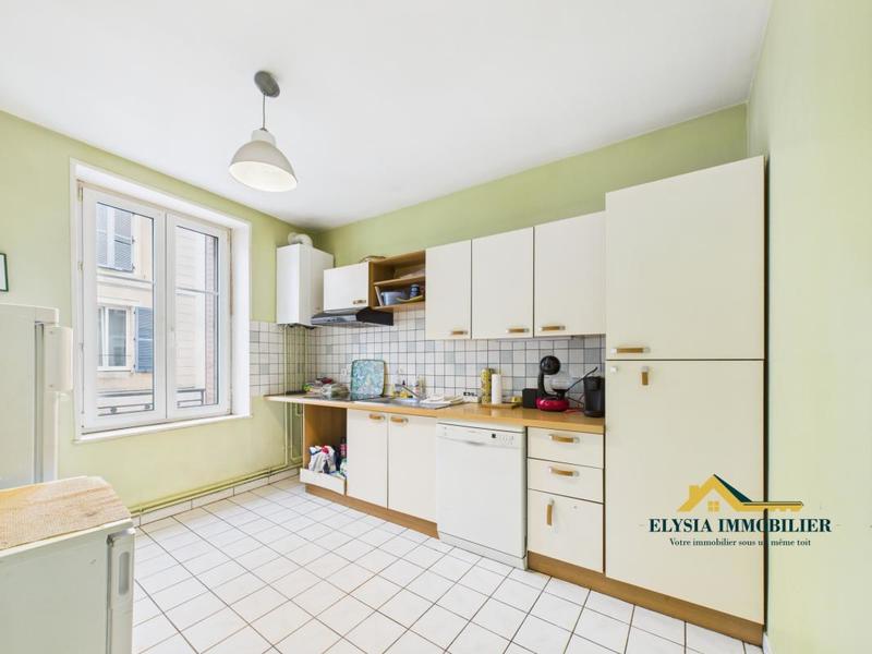 Appartement - 100 m² - 4 pièces