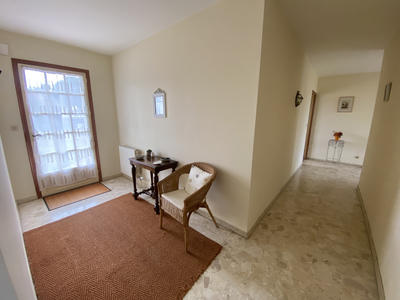 Villa - 161 m² - 6 pièces