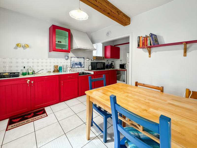 Maison - 185 m² - 7 pièces