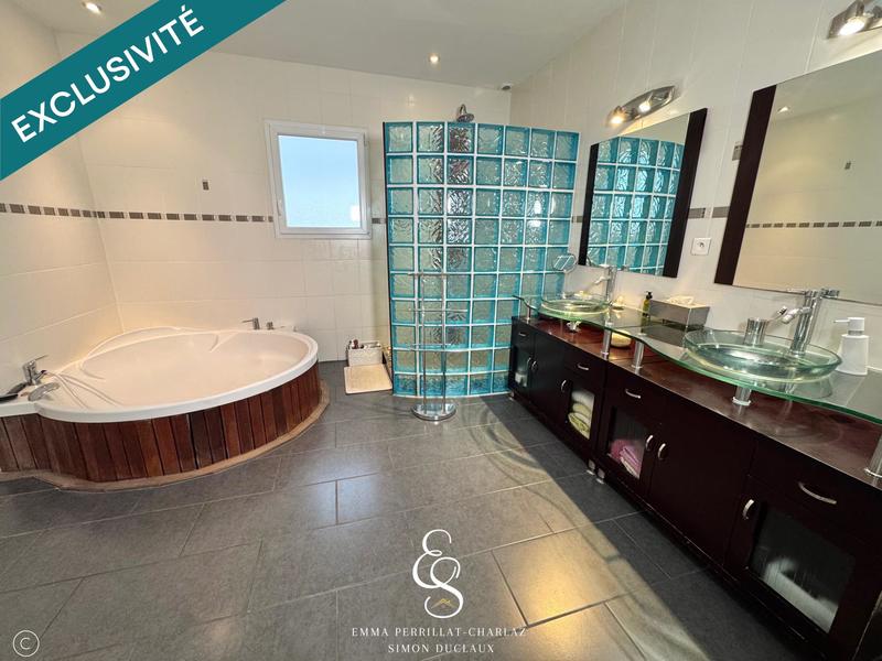 Villa - 188 m² - 5 pièces