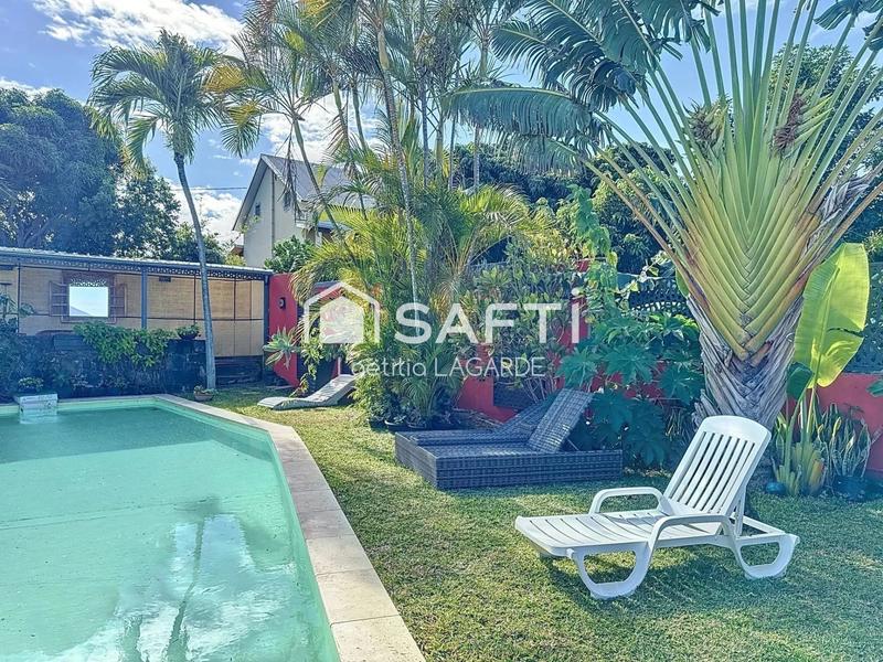 Villa - 250 m² - 5 pièces