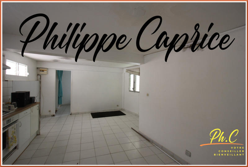 Maison - 443 m² - 16 pièces