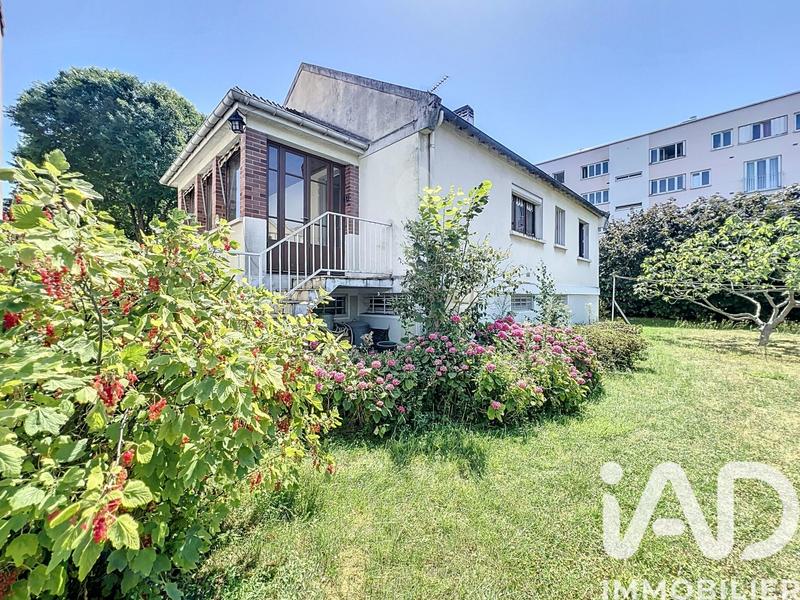 Maison - 86 m² - 4 pièces