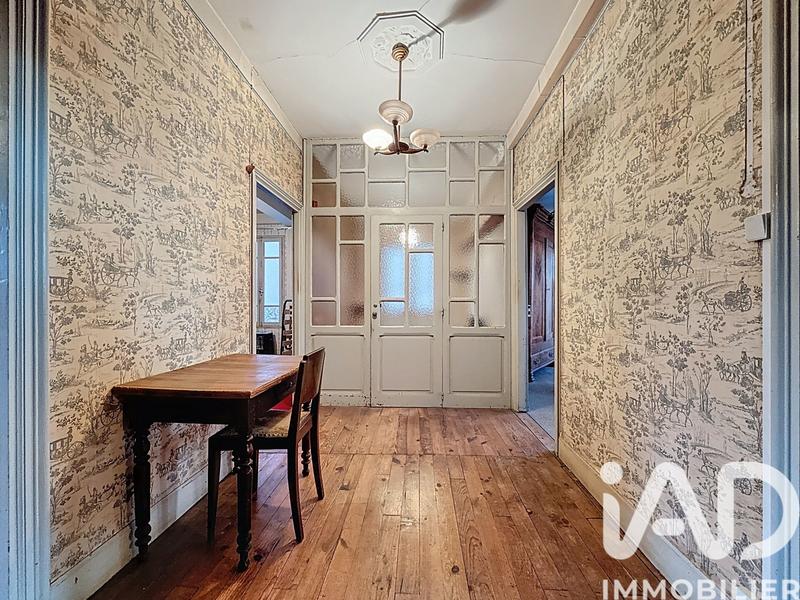 Maison - 142 m² - 8 pièces