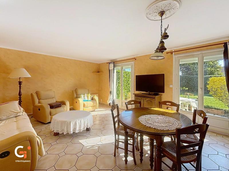 Maison - 91 m² - 4 pièces