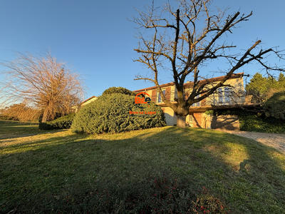 Maison ancienne - 185 m² - 7 pièces