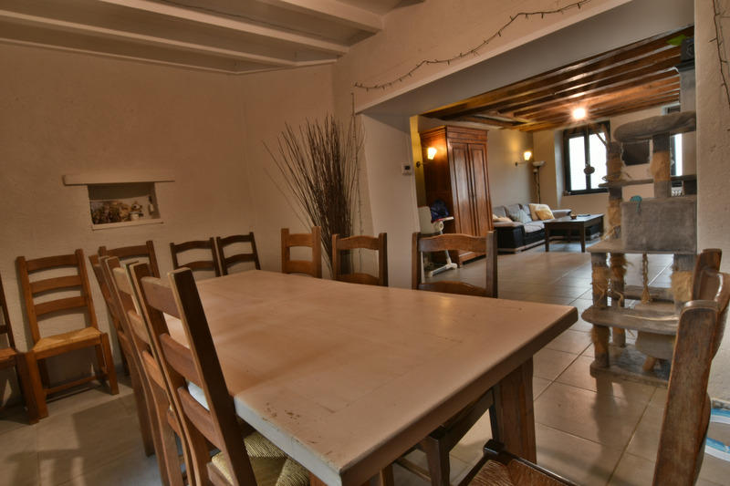 Maison - 147 m² - 6 pièces