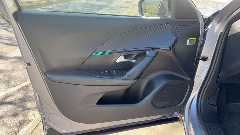 Peugeot 2008 2 1.2 PureTech 130 Eat8 Allure Pack