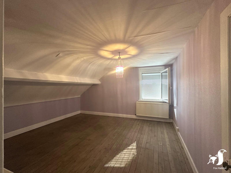 Maison - 96 m² - 4 pièces