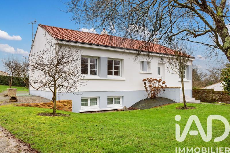 Maison - 125 m² - 5 pièces