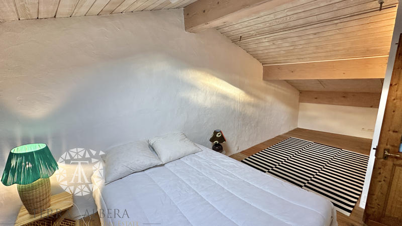 Appartement - 120 m² - 4 pièces