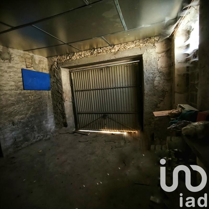 Maison - 400 m² - 12 pièces