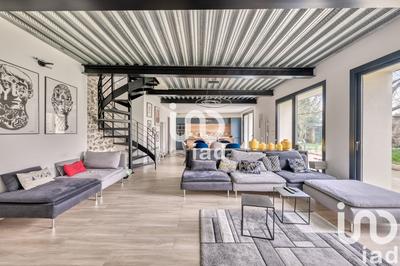 Maison de ville - 276 m² - 10 pièces