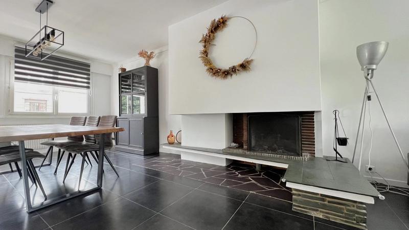 Maison - 121 m² - 5 pièces