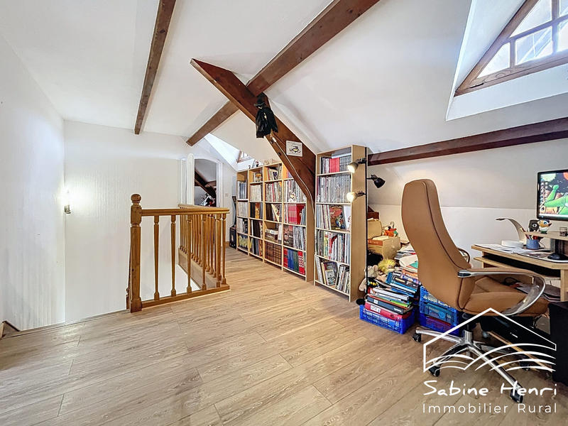 Villa - 185 m² - 9 pièces