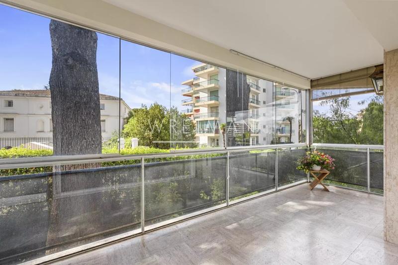 Appartement - 91 m² - 3 pièces