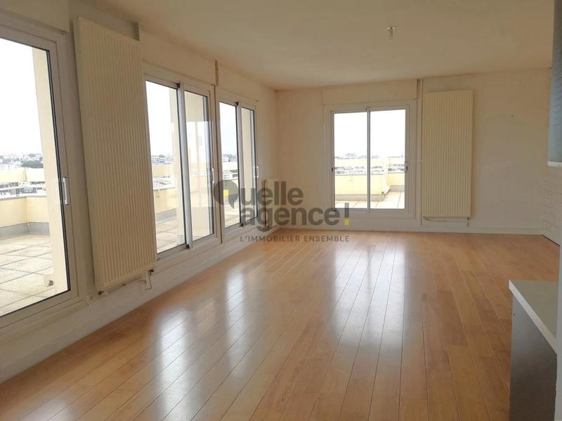 Duplex - 109 m² - 6 pièces