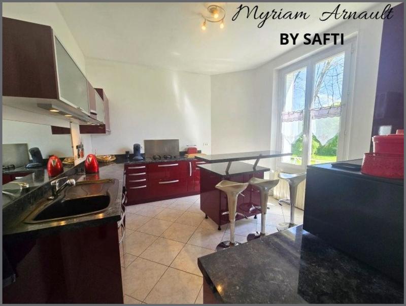 Maison - 166 m² - 6 pièces