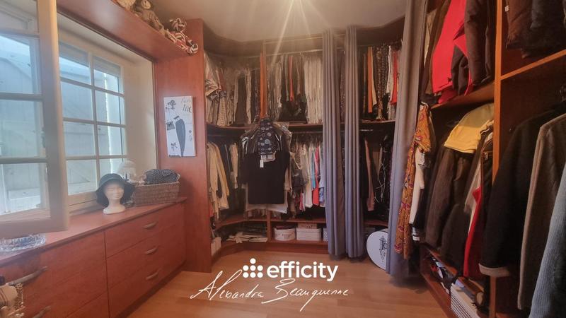 Pavillon - 184 m² - 6 pièces