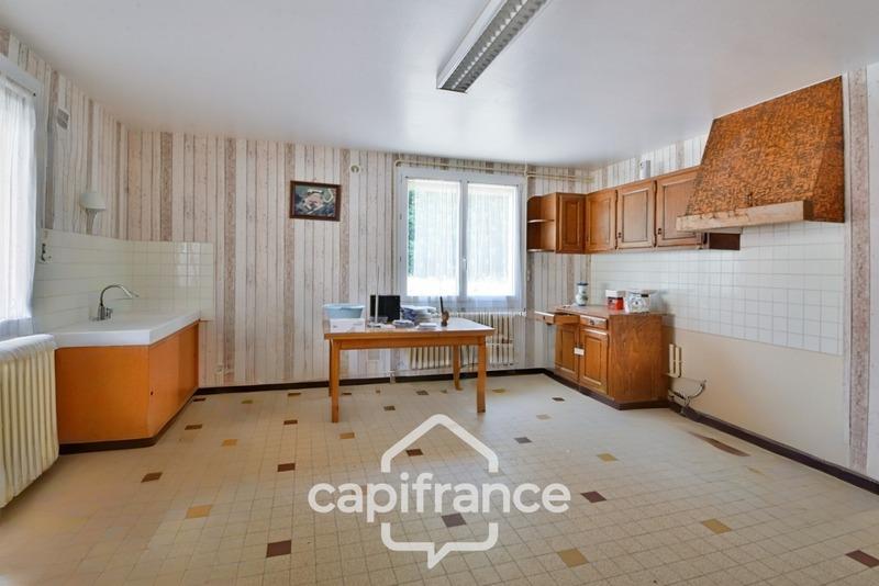 Maison - 257 m² - 10 pièces