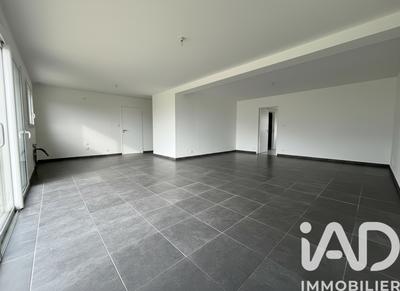 Maison - 138 m² - 6 pièces