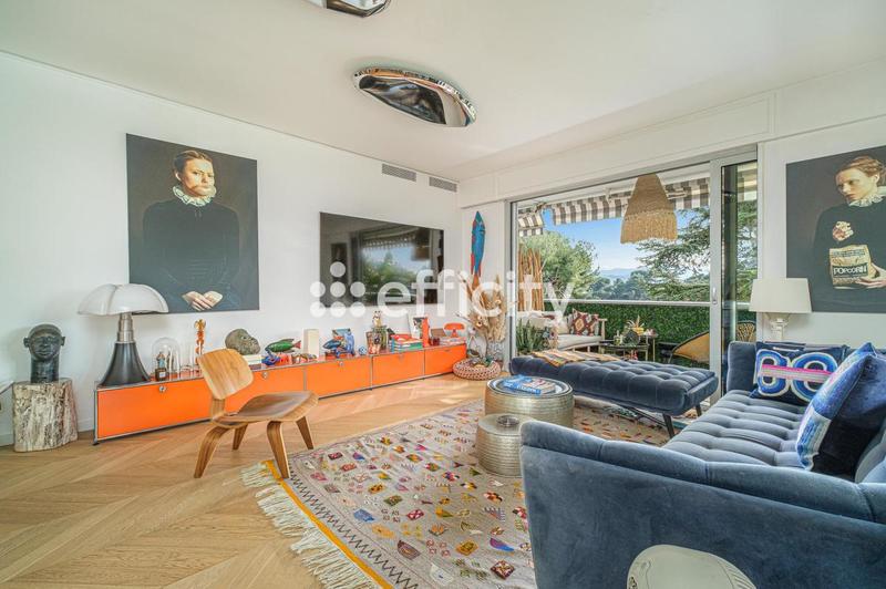 Appartement - 110 m² - 3 pièces