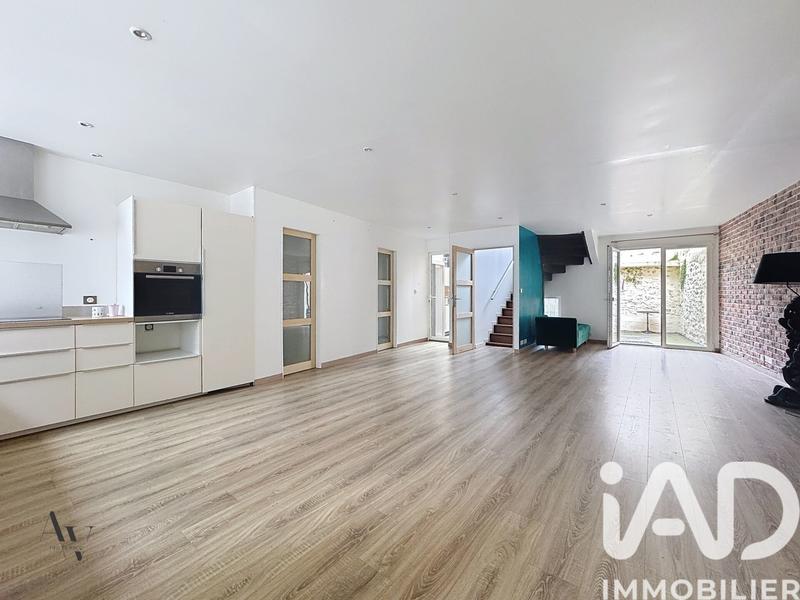 Maison - 143 m² - 6 pièces