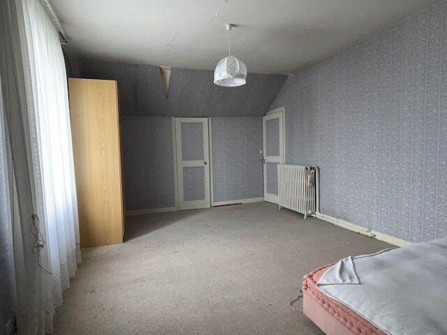 Maison - 95 m² - 4 pièces