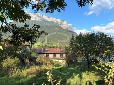 Appartement - 87 m² - 4 pièces