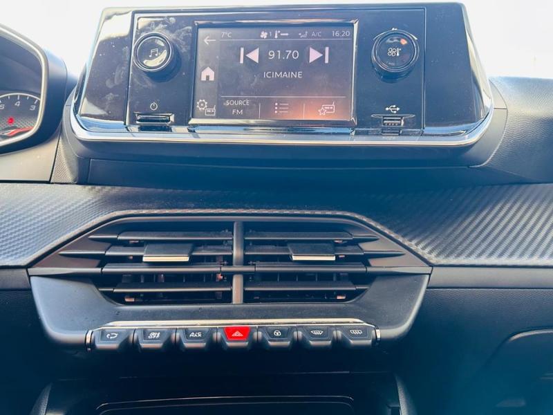 Peugeot 208 II PureTech 75 s&amp;S Like