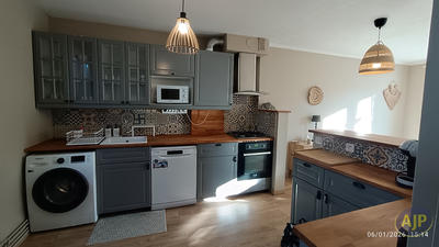 Maison - 75 m² - 4 pièces