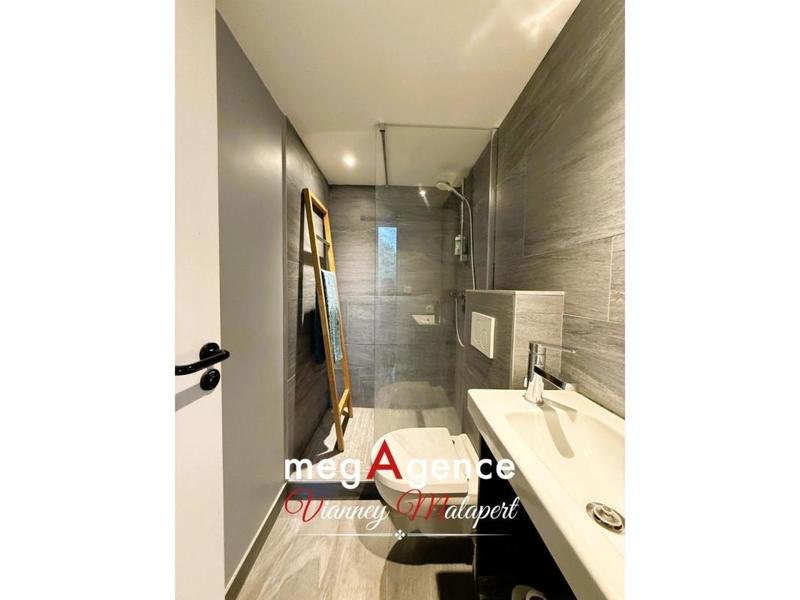 Maison d'architecte - 247 m² - 8 pièces