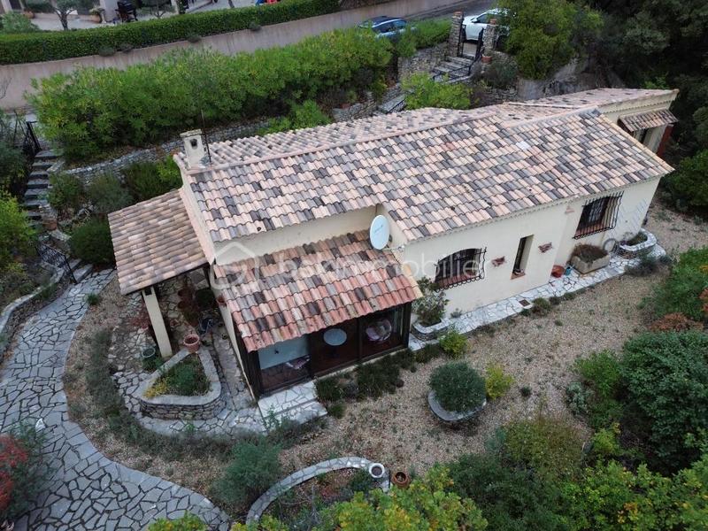 Maison - 87 m² - 4 pièces