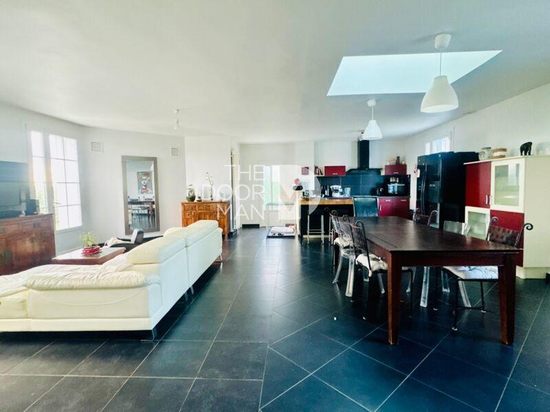 Maison - 132 m² - 6 pièces